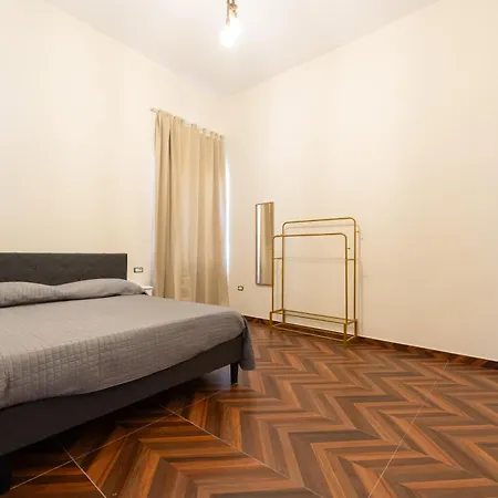 بيت للعطل Domus Falcone نابولي